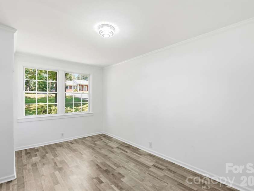 1901 Linwood Road, Gastonia, NC 28052.  MLS# CAR4419175, YatesRealty ID 47910. 