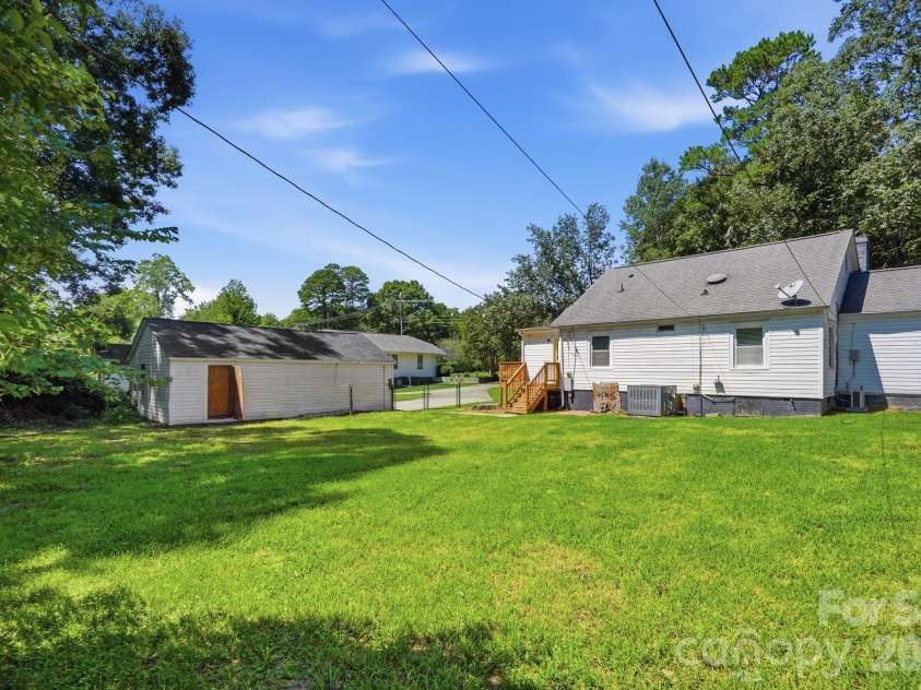 1901 Linwood Road, Gastonia, NC 28052.  MLS# CAR4419175, YatesRealty ID 47910. 
