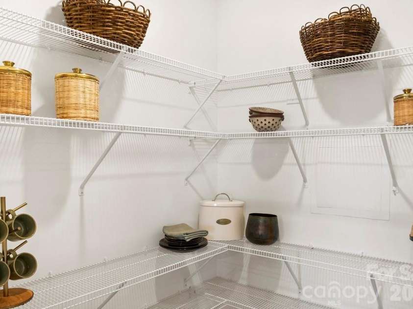 12126 Plummer Court, Midland, NC 28107.  MLS# CAR4419822, YatesRealty ID 47912. Huge Walk In Pantry