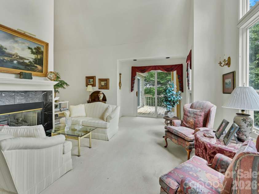 101 Valley Hill Drive, Hendersonville, NC 28791.  MLS# CAR4411747, YatesRealty ID 47915. 