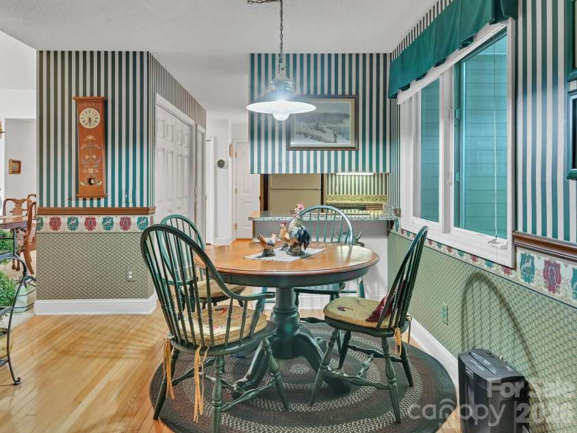 101 Valley Hill Drive, Hendersonville, NC 28791.  MLS# CAR4411747, YatesRealty ID 47915. 