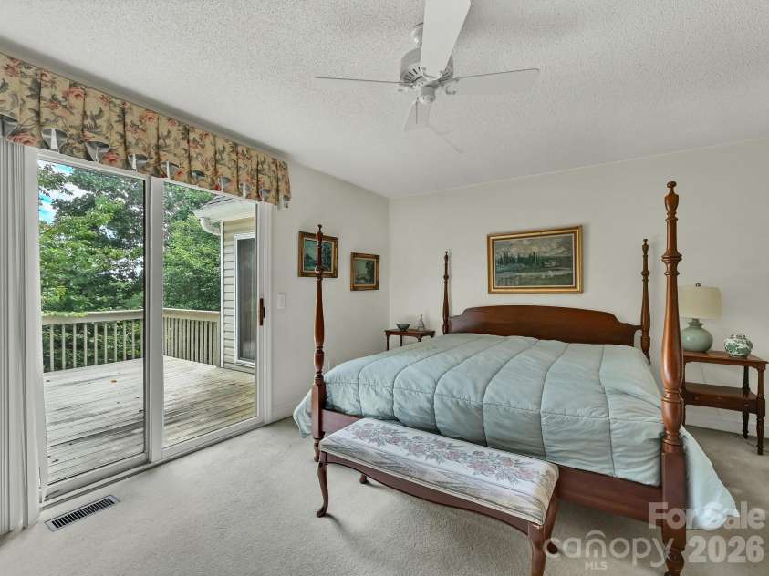 101 Valley Hill Drive, Hendersonville, NC 28791.  MLS# CAR4411747, YatesRealty ID 47915. 