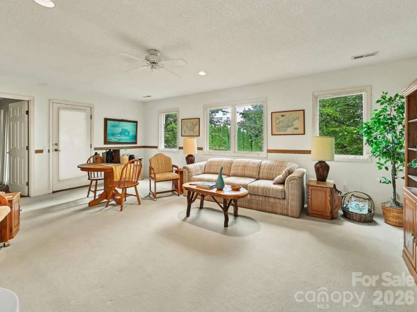 101 Valley Hill Drive, Hendersonville, NC 28791.  MLS# CAR4411747, YatesRealty ID 47915. 