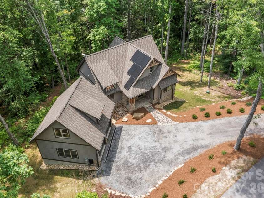 68 Huckleberry Ridge Lane, Zirconia, NC 28790.  MLS# CAR4419840, YatesRealty ID 47916. 