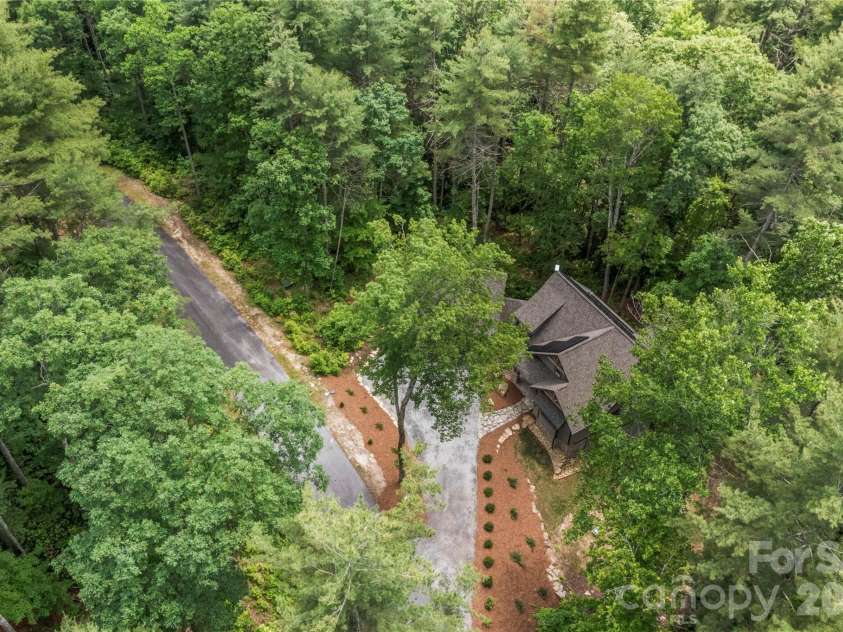 68 Huckleberry Ridge Lane, Zirconia, NC 28790.  MLS# CAR4419840, YatesRealty ID 47916. 