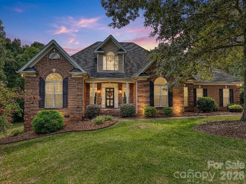 2801 Telefair Lane, Monroe, NC 28110.  MLS# CAR4418481, YatesRealty ID 47917. 
