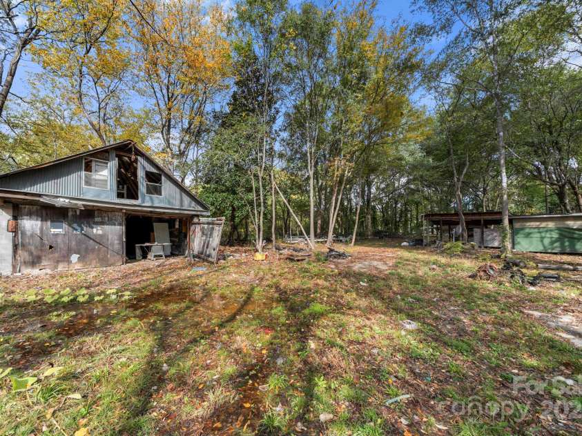 224 and 304 Bush Street, Gastonia, NC 28056.  MLS# CAR4317595, YatesRealty ID 4792. Workshop on 224 