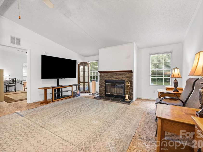 1475 Smith Woods Lane, Hickory Grove, SC 29717.  MLS# CAR4415892, YatesRealty ID 47920. 