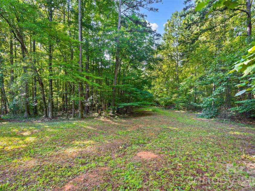1475 Smith Woods Lane, Hickory Grove, SC 29717.  MLS# CAR4415892, YatesRealty ID 47920. 