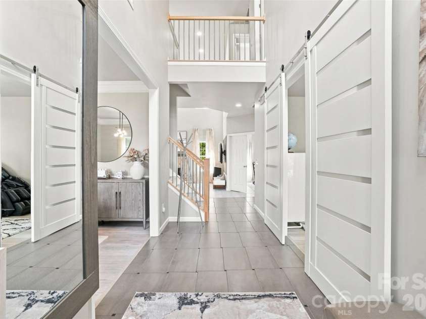 5909 Parkstone Drive, Matthews, NC 28104.  MLS# CAR4419863, YatesRealty ID 47922. 