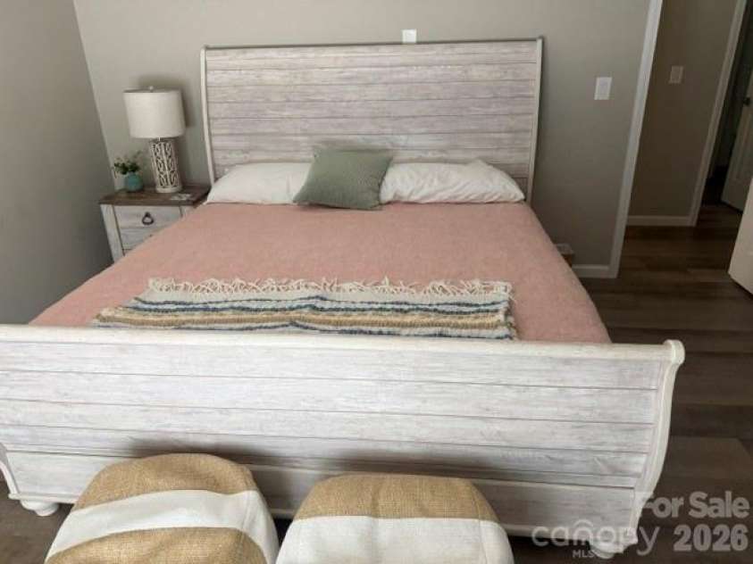 150 Shady Cove Drive, Troutman, NC 28166.  MLS# CAR4419626, YatesRealty ID 47923. Upper level bedroom 1