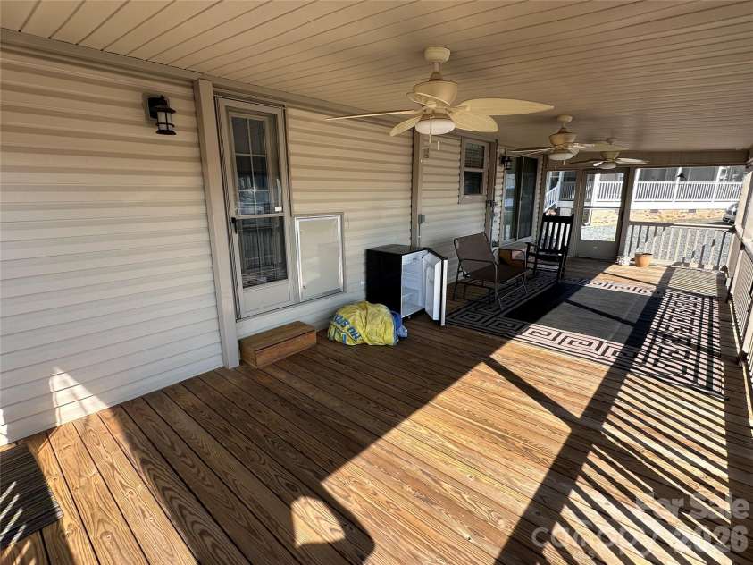 160 Grand View Drive, New London, NC 28127.  MLS# CAR4418157, YatesRealty ID 47924. 