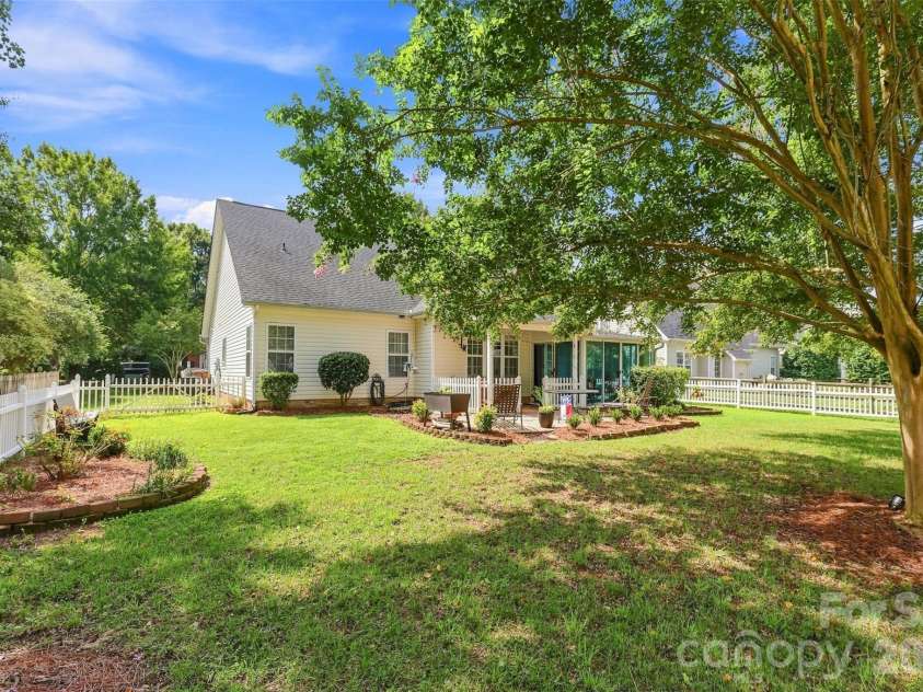 3017 Enderbury Drive, Indian Trail, NC 28079.  MLS# CAR4418271, YatesRealty ID 47927. 