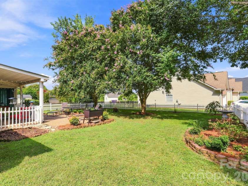 3017 Enderbury Drive, Indian Trail, NC 28079.  MLS# CAR4418271, YatesRealty ID 47927. 