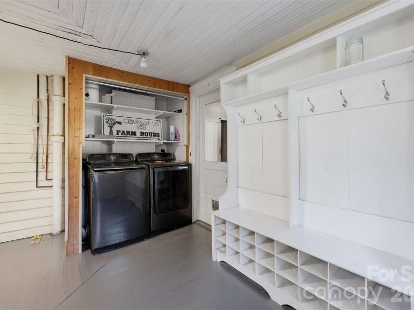 4156 Rocky Springs Road, Hiddenite, NC 28636.  MLS# CAR4420463, YatesRealty ID 47928. 
