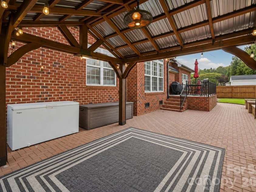 2013 Buckthorn Court, Gastonia, NC 28056.  MLS# CAR4418859, YatesRealty ID 47929. 