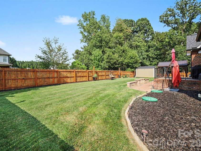 2013 Buckthorn Court, Gastonia, NC 28056.  MLS# CAR4418859, YatesRealty ID 47929. 