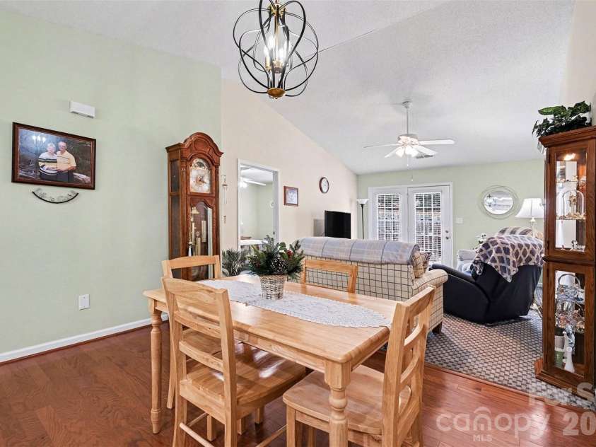 2073 Pin Oak Place, Cramerton, NC 28032.  MLS# CAR4336904, YatesRealty ID 4793. 