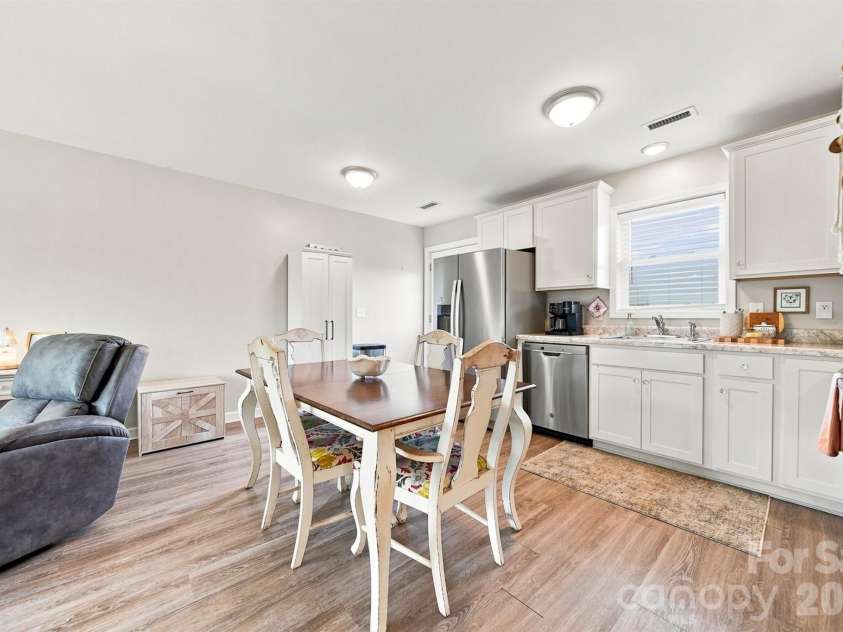 4548 Bethel Church Road, Hickory, NC 28602.  MLS# CAR4419465, YatesRealty ID 47930. 