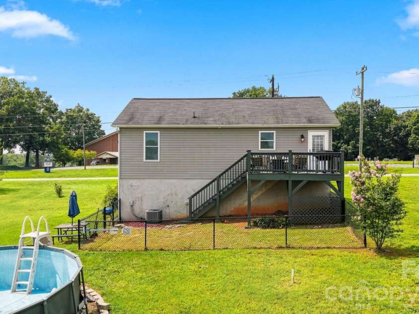 4548 Bethel Church Road, Hickory, NC 28602.  MLS# CAR4419465, YatesRealty ID 47930. 