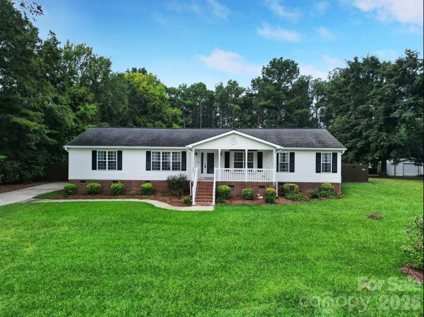 1421 Suttle Road, Lancaster, SC 29720.  MLS# CAR4419575, YatesRealty ID 47931. 