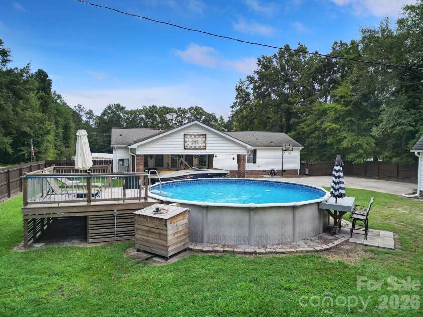 1421 Suttle Road, Lancaster, SC 29720.  MLS# CAR4419575, YatesRealty ID 47931. 