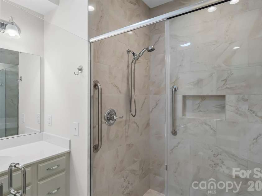 962 Trial Place, Newton, NC 28658.  MLS# CAR4418018, YatesRealty ID 47935. 
