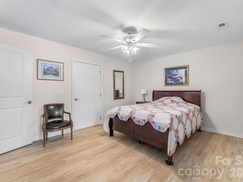 962 Trial Place, Newton, NC 28658.  MLS# CAR4418018, YatesRealty ID 47935. 