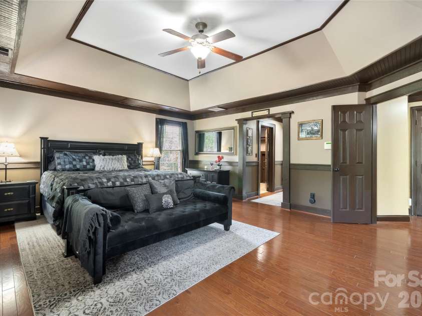 5040 Groves Edge Lane, Waxhaw, NC 28173.  MLS# CAR4416184, YatesRealty ID 47937. 