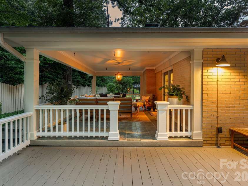 30 Stockwood Road, Asheville, NC 28803.  MLS# CAR4416997, YatesRealty ID 47939. 