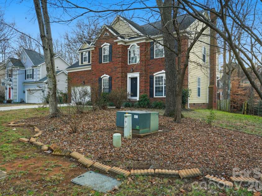 8921 Newgard Court, Charlotte, NC 28269.  MLS# CAR4333615, YatesRealty ID 4794. 