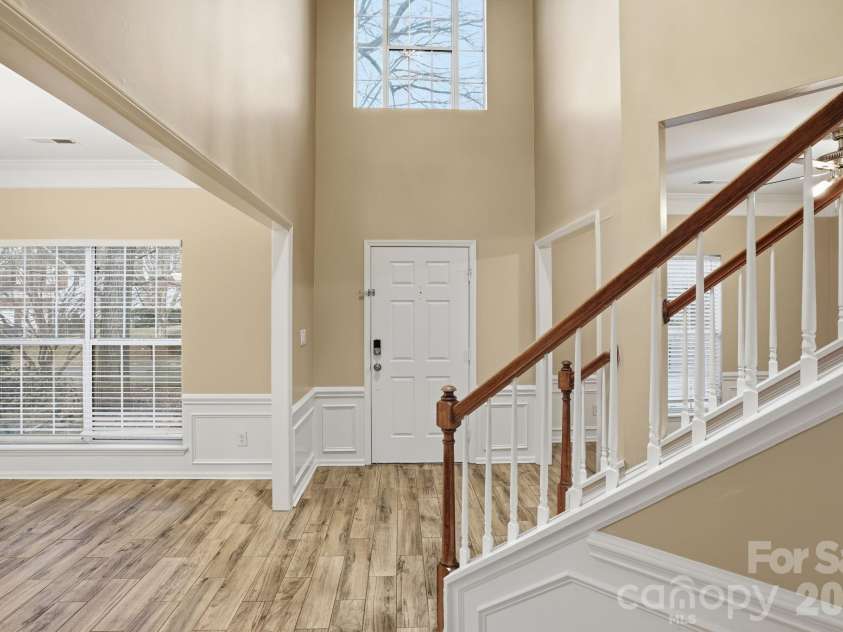 8921 Newgard Court, Charlotte, NC 28269.  MLS# CAR4333615, YatesRealty ID 4794. 
