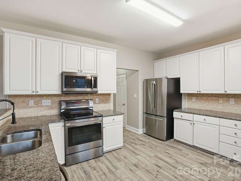 8921 Newgard Court, Charlotte, NC 28269.  MLS# CAR4333615, YatesRealty ID 4794. 