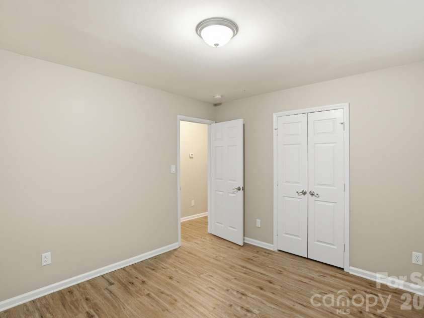 8921 Newgard Court, Charlotte, NC 28269.  MLS# CAR4333615, YatesRealty ID 4794. 