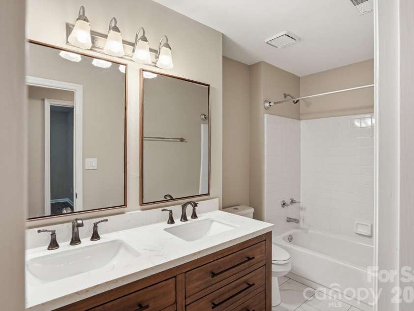 8921 Newgard Court, Charlotte, NC 28269.  MLS# CAR4333615, YatesRealty ID 4794. 