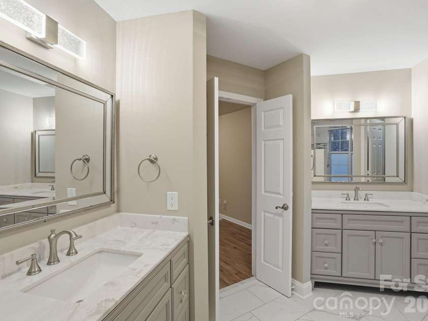 8921 Newgard Court, Charlotte, NC 28269.  MLS# CAR4333615, YatesRealty ID 4794. 