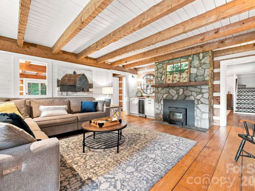 2595 Henderson Mill Road, Morganton, NC 28655.  MLS# CAR4418826, YatesRealty ID 47940. 
