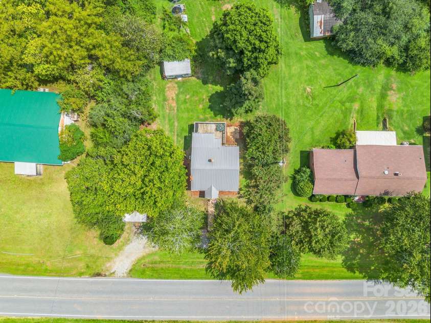 1302 Startown Road, Lincolnton, NC 28092.  MLS# CAR4417034, YatesRealty ID 47941. 