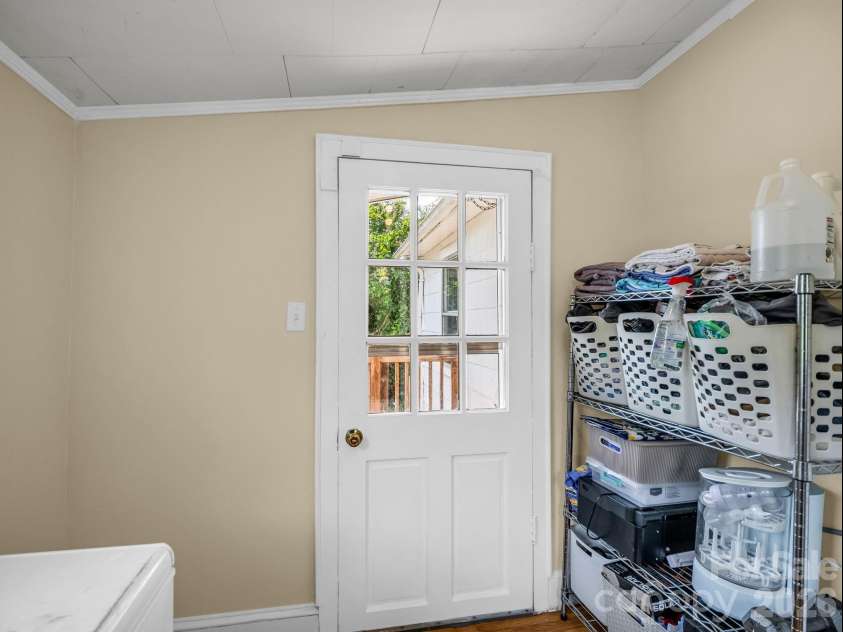 1302 Startown Road, Lincolnton, NC 28092.  MLS# CAR4417034, YatesRealty ID 47941. Laundry - storage