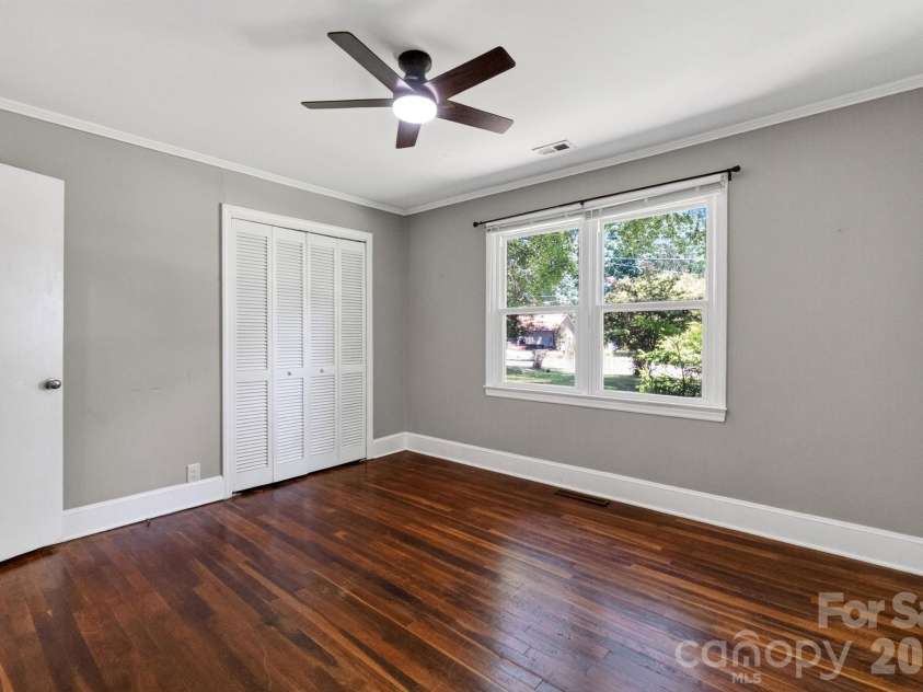 7257 Sherrills Ford Road, Sherrills Ford, NC 28673.  MLS# CAR4415812, YatesRealty ID 47943. Bedroom 1