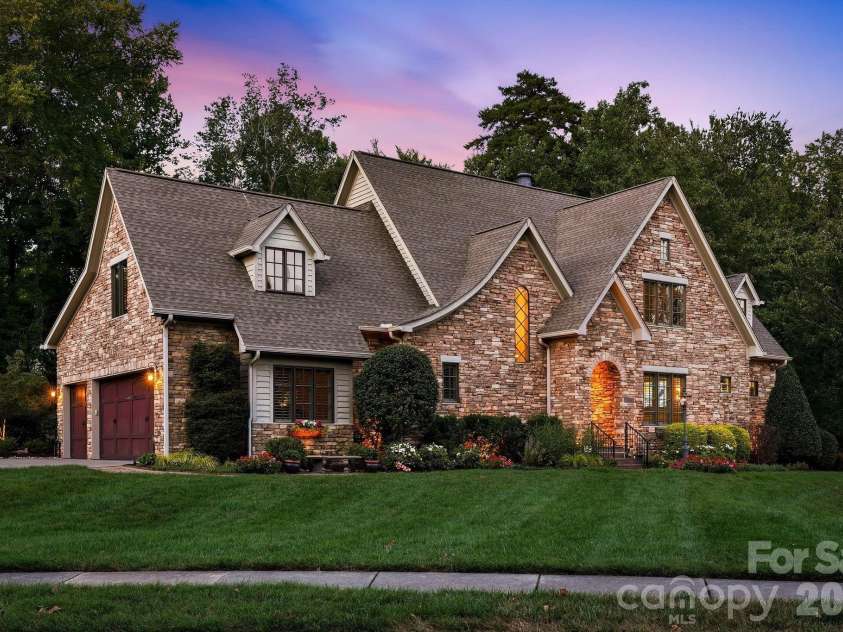 21314 Olde Quarry Lane, Cornelius, NC 28031.  MLS# CAR4415914, YatesRealty ID 47944. 