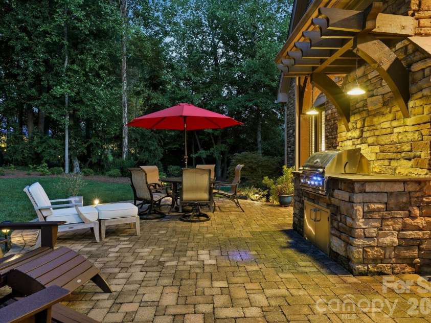 21314 Olde Quarry Lane, Cornelius, NC 28031.  MLS# CAR4415914, YatesRealty ID 47944. 