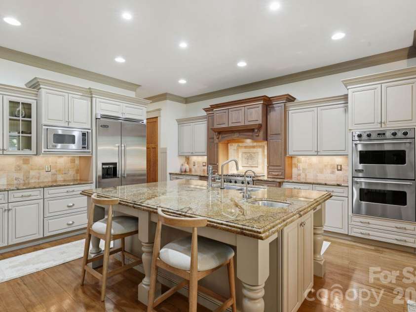 21314 Olde Quarry Lane, Cornelius, NC 28031.  MLS# CAR4415914, YatesRealty ID 47944. 