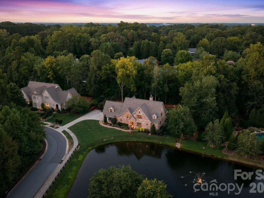 21314 Olde Quarry Lane, Cornelius, NC 28031.  MLS# CAR4415914, YatesRealty ID 47944. 
