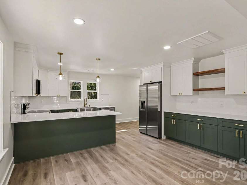93 st mary Avenue, Concord, NC 28025.  MLS# CAR4413122, YatesRealty ID 47946. 