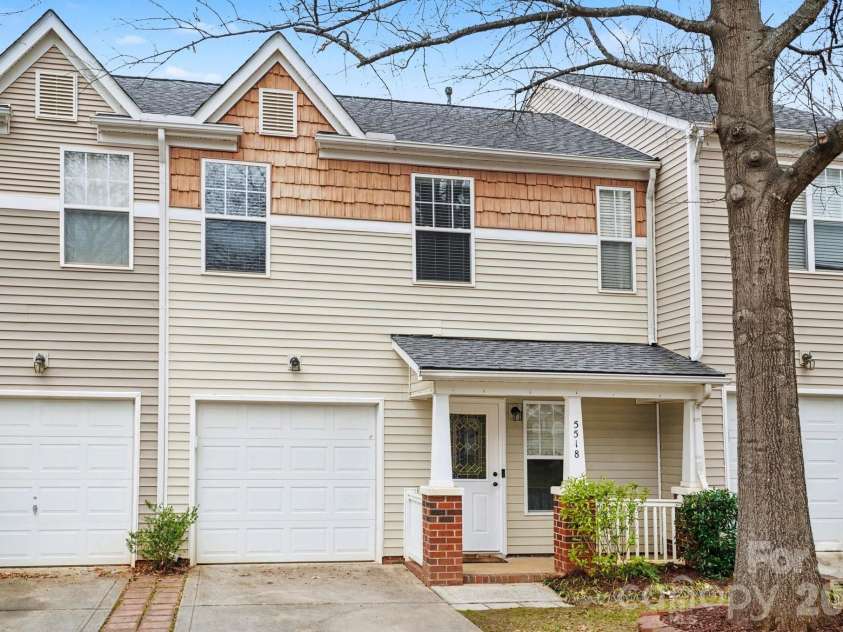 5518 Santeelah Court, Charlotte, NC 28217.  MLS# CAR4354218, YatesRealty ID 4795. 