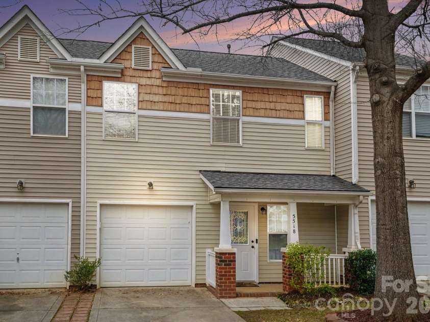 5518 Santeelah Court, Charlotte, NC 28217.  MLS# CAR4354218, YatesRealty ID 4795. 