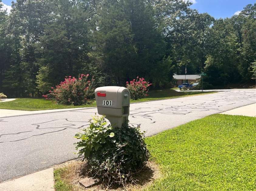 101 Forest Cliff Court, Concord, NC 28025.  MLS# CAR4411771, YatesRealty ID 47955. 