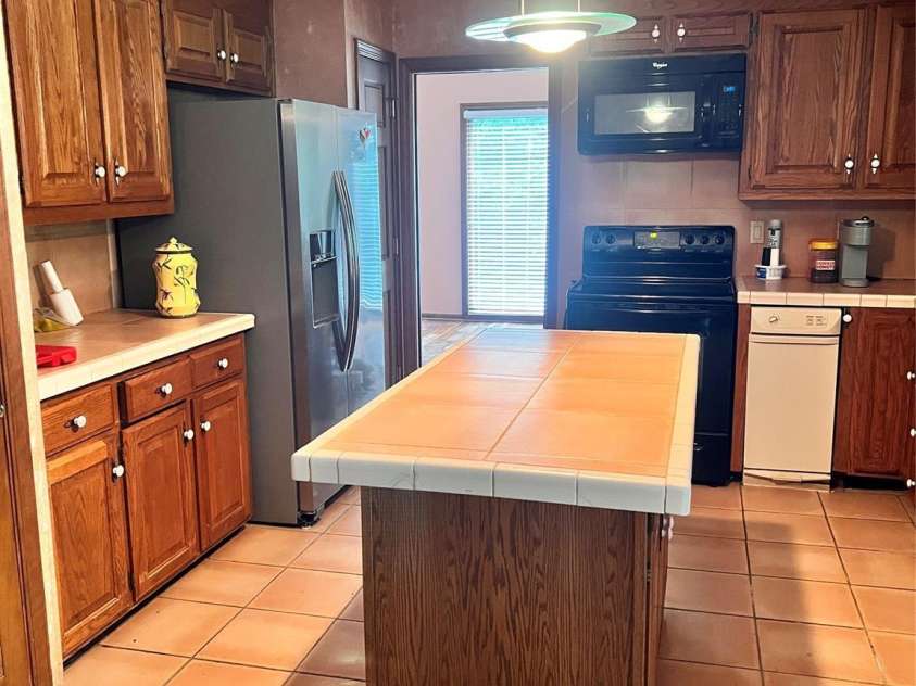 101 Forest Cliff Court, Concord, NC 28025.  MLS# CAR4411771, YatesRealty ID 47955. 