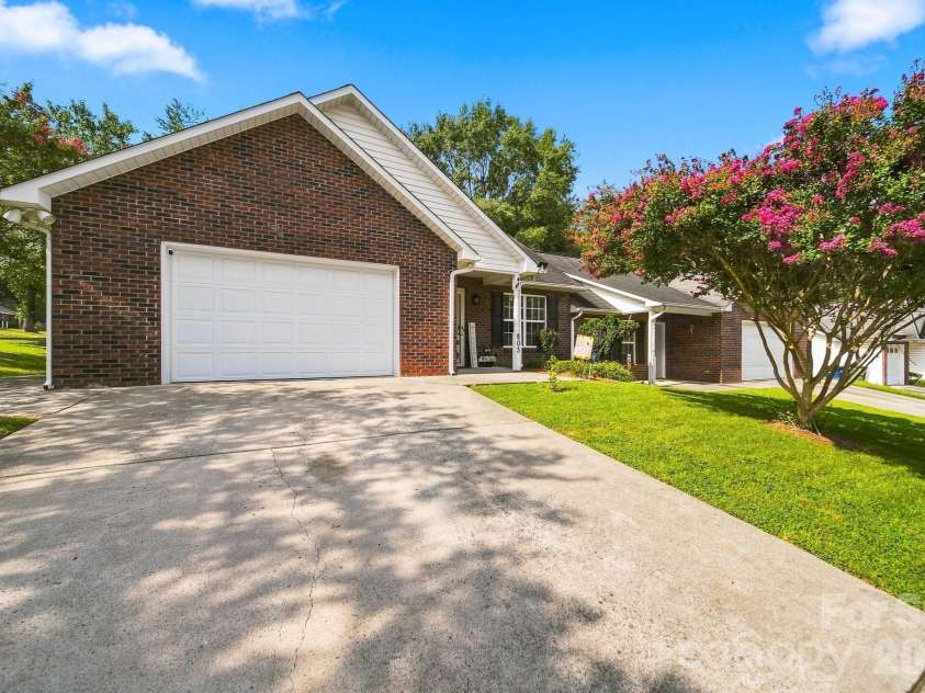 803 Whetstone Place, Conover, NC 28613.  MLS# CAR4419841, YatesRealty ID 47956. 